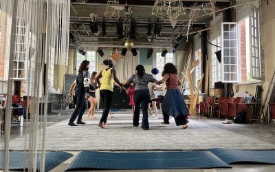 ATELIER DANSE & CHANT DE RÉCOLTE AVEC NEZHA RHONDALI & MYRIAM RABAH-KONATÉ